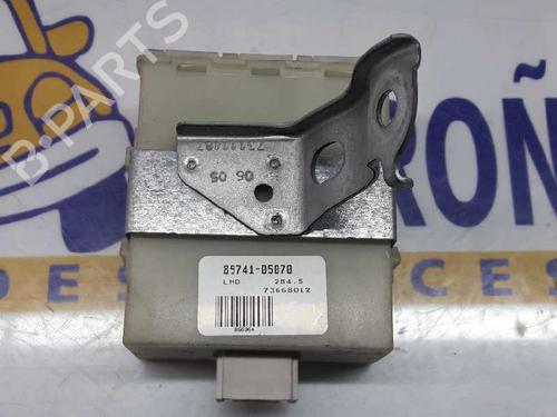 Used Comfort control module TOYOTA AVENSIS Saloon (_T25_) 2.0 D-4D (CDT250_, CDT250R) (116 hp) 1523851