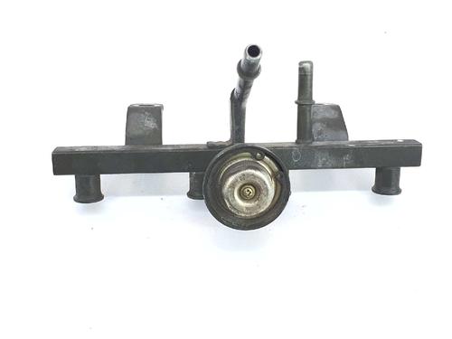 Used Injection rail MAZDA RX-8 (SE, FE) 1.3 (FE103, SE3P) (231 hp) 8168018