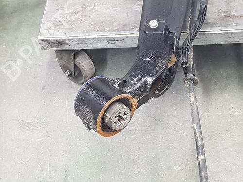 Right rear steering knuckle CITROËN JUMPY III Van (V_) 2.0 BlueHDi 145 | BP31139795M28