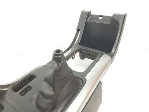 Middle console TOYOTA LAND CRUISER PRADO (_J12_) 3.0 D-4D (KDJ120, KDJ125) | BP15083110I22 