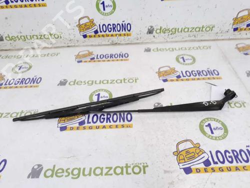 Used Front windshield wiper arm FORD RANGER (ER, EQ, R_) 2.5 TD 4x4 (109 hp) 3653931