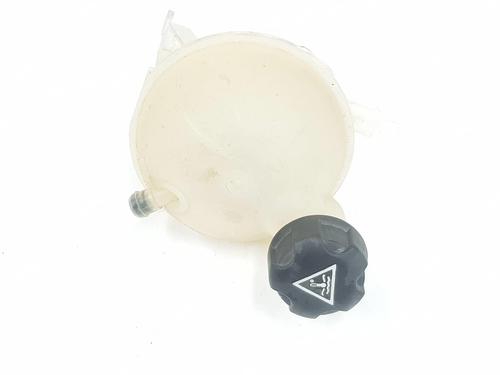 Used Expansion tank CITROËN C4 II (NC_) 1.2 THP 110 (NCHNZ6, NCHNV6) (110 hp) 8186507