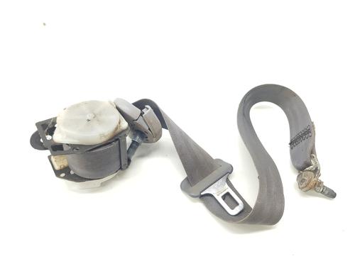 Sikkerhedssele bag højre TOYOTA LAND CRUISER 90 (_J9_) 3.0 TD (KZJ90_, KZJ95_, KZJ90R, KZJ95R, KZJ90W, KZJ95W) (125 hp) 32342477