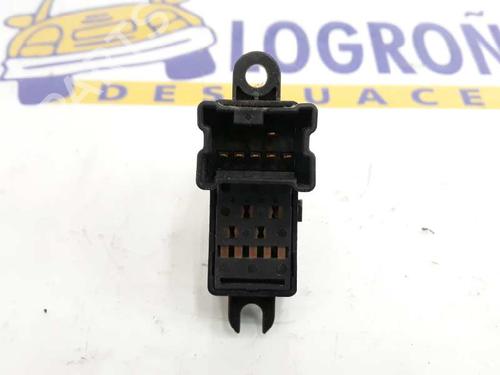 Left rear window switch NISSAN NAVARA NP300 (D40) 2.5 dCi 4WD (D40TT, D40T, D40M, D40BB) | BP2843544I29 