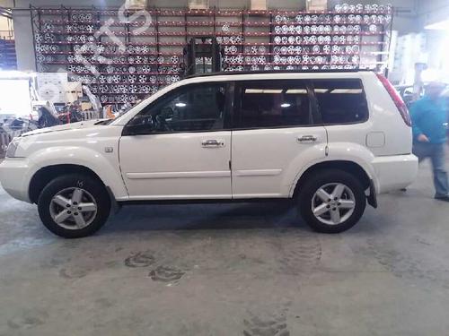 Gear lever NISSAN X-TRAIL I (T30) 2.2 Di 4x4 | BP7894803M90 