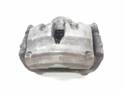 left-front-brake-caliper-mercedes-benz-e-class-w213-2016-40156076 main image