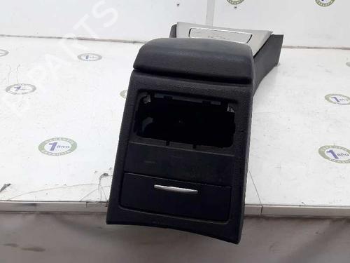 Armrest / Center console BMW 3 (E90) 320 i | BP7895936I20 