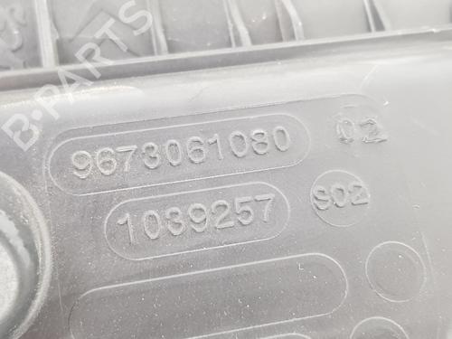 Air filter box PEUGEOT 5008 (0U_, 0E_) 1.6 HDi | BP17766623M87 