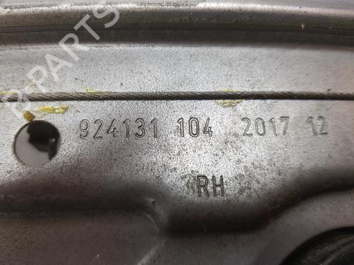Rear right window mechanism FORD FOCUS III 2.0 ST | BP6932087C25 