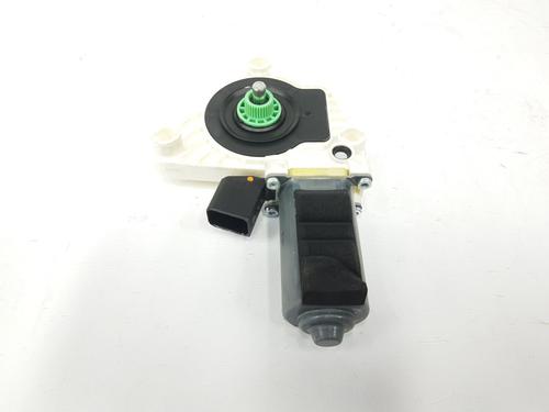 Used Right rear window motor MERCEDES-BENZ CLA Coupe (C117) CLA 220 CDI / d (117.303) (170 hp) 9236899
