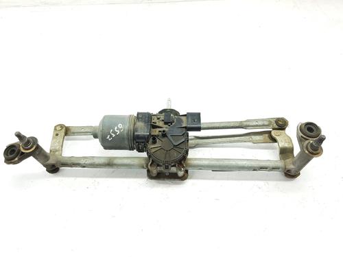 Used Front wiper motor VW POLO V (6R1, 6C1) 1.6 TDI (75 hp) 15989844