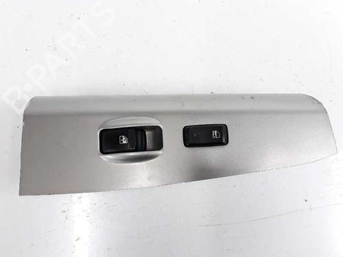 Used Right front window switch KIA SPORTAGE II (JE_, KM_) 2.0 CRDi 4WD (113 hp) 3661118