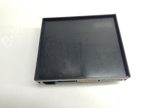 Used Electronic module Electronic module LAND ROVER RANGE ROVER SPORT II (L494) 3.0 TDV6 4x4 (258 hp) 33658899 33658899