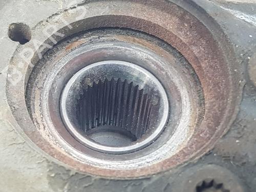 Right front steering knuckle VW TOURAN (1T3) 1.6 TDI | BP15943278M26 