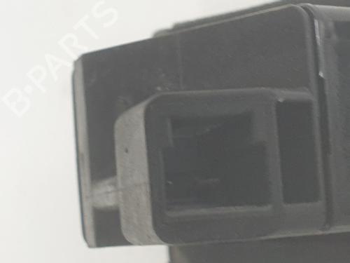 Tailgate handle MAZDA 3 Saloon (BM_, BN_) 2.2 D | BP33543248C132 - Image 4