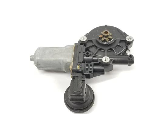 Used Left front window motor TOYOTA LAND CRUISER PRADO (_J12_) 3.0 D-4D (KDJ120, KDJ125) (166 hp) 12168739