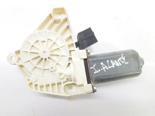 Used Left front window motor MERCEDES-BENZ A-CLASS (W169) A 160 CDI (169.006, 169.306) (82 hp) 9433648