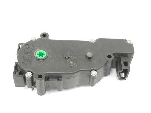 Central lock pump MERCEDES-BENZ GLA-CLASS (X156) GLA 220 CDI 4-matic (156.905) | BP13377559M86 