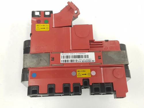 Used Fuse box BMW 5 Gran Turismo (F07) 535 d xDrive (299 hp) 16837643