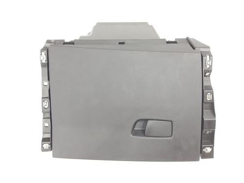 Used Glove box Glove box 37477372 37477372