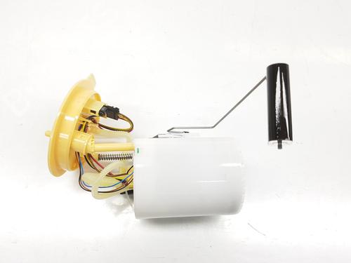 Used Fuel pump VW GOLF VII (5G1, BQ1, BE1, BE2) 2.0 TDI (150 hp) 13813132