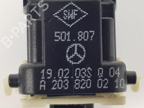Fensterheberschalter links hinten MERCEDES-BENZ C-CLASS (W203) C 240 (203.061) | BP10658648I29 