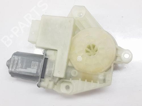 Used Left rear window motor SKODA RAPID (NH3, NK3, NK6) 1.6 TDI (115 hp) 9840827