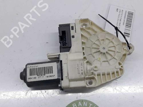 Right front window motor LAND ROVER DISCOVERY III (L319) 2.7 TD 4x4 | BP4975869E20 