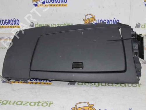 Used Glove box BMW 1 (E87) 118 d (122 hp) 1326380