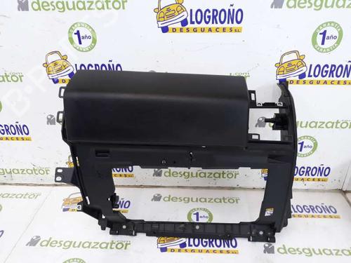 Used Glove box LAND ROVER RANGE ROVER SPORT I (L320) 2.7 D 4x4 (190 hp) 3248856