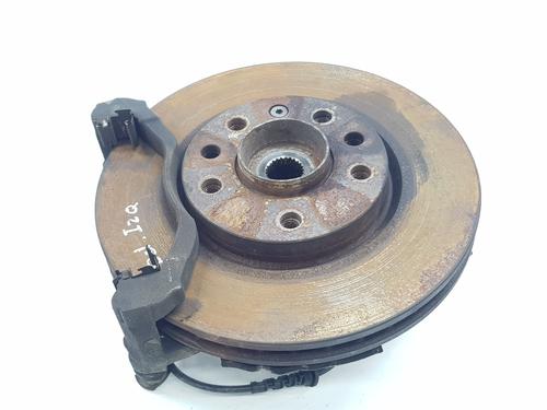 Used Left front steering knuckle OPEL CORSA D (S07) [2006-2015]  25896158