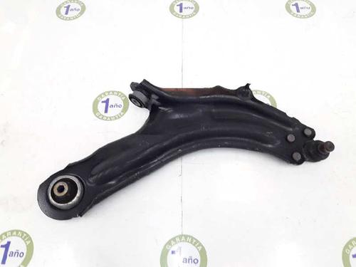 Used Right front suspension arm RENAULT KANGOO / GRAND KANGOO II (KW0/1_) 1.5 dCi 90 (KW05, KW08, KW0G, KW11) (90 hp) 4560058