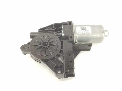 Right front window motor VOLVO S60 II (134) D5 | BP7041767E20 