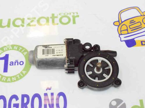 Used Right rear window motor NISSAN NAVARA NP300 (D40) 2.5 dCi 4WD (D40TT, D40T, D40M, D40BB) (190 hp) 1392589
