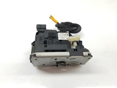 Vergrendeling rechts voor OPEL CORSA E (X15) 1.4 (08, 68) (90 hp) 17197476