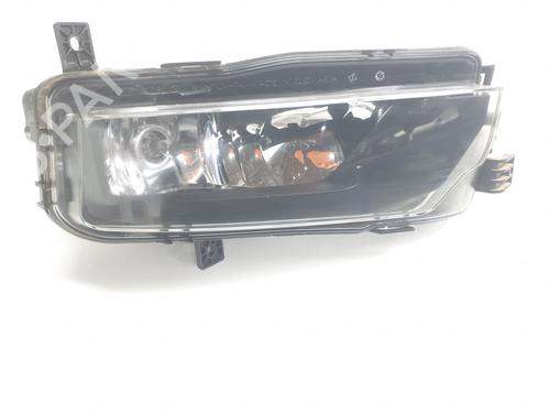 Used Right front fog light VW CRAFTER Van (SY_, SX_) [2016-2025]  28030760