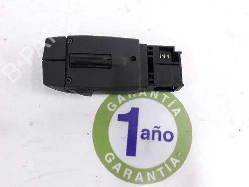 Steering wheel controls RENAULT CLIO IV (BH_) 1.5 dCi 90 | BP5180507E15 