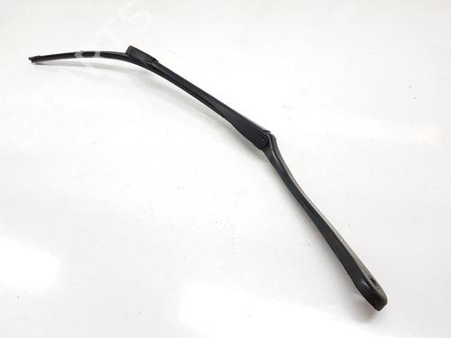 Used Front windshield wiper arm BMW 3 (E90) 320 d (163 hp) 12466764