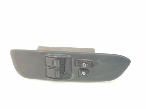 left-front-window-switch-toyota-rav-4-ii-_a2_-2000-2001-2002-2003-2004-2005-31593520 main image