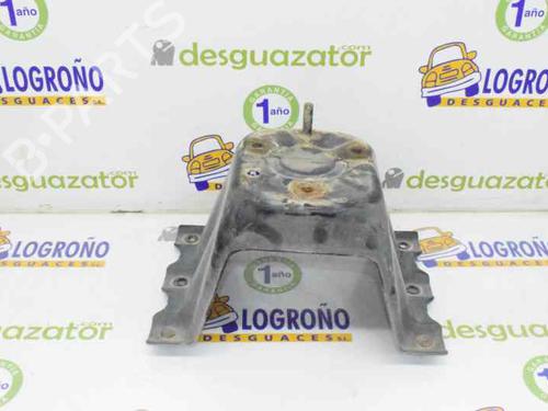 Used Support MITSUBISHI PAJERO III (V7_W, V6_W) 3.2 Di-D (V68W, V78W) (165 hp) 14122935
