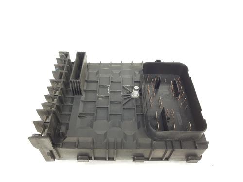 Fuse box SKODA SUPERB II Estate (3T5)  | BP28074831E1 