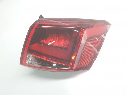 Used Right taillight Right taillight SEAT ARONA (KJ7, KJP) 1.0 TSI (95 hp) 36753956 36753956