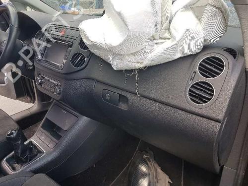 Mass air flow sensor VW GOLF PLUS V (5M1, 521) 2.0 TDI | BP4197183M95 