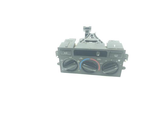 Used Climate control TOYOTA LAND CRUISER 90 (_J9_) 3.0 D-4D 4WD (KDJ90_, KDJ95_, KDJ90W, KDJ95W) (163 hp) 18111431
