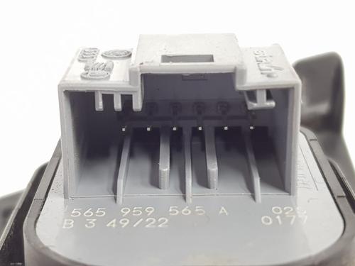 Left front window switch SKODA KAROQ (NU7, ND7) 2.0 TDI | BP36020805I27 - Image 6