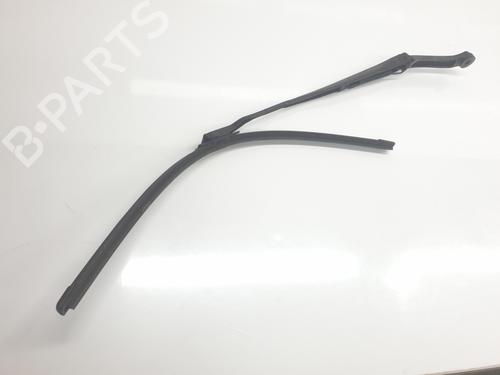 Front windshield wiper arm MASERATI LEVANTE SUV (M161)  | BP26720118C143 