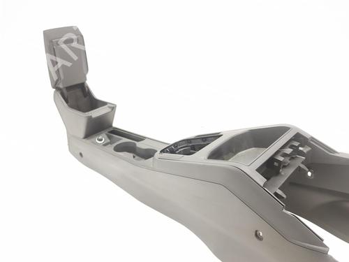 Armrest / Center console SEAT IBIZA V (KJ1, KJG) 1.0 MPi | BP13004414I20 