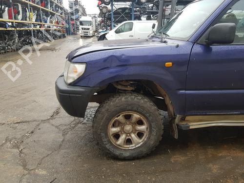 Left front indicator TOYOTA LAND CRUISER 90 (_J9_) 3.0 TD (KZJ90_, KZJ95_, KZJ90R, KZJ95R, KZJ90W, KZJ95W) | BP31818024C32 