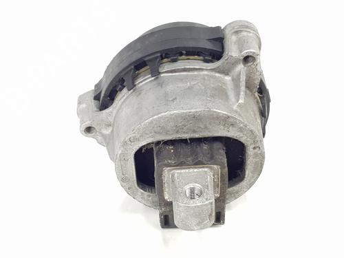 Used Engine mount BMW X4 (G02, F98) xDrive 20 d (190 hp) 30468660
