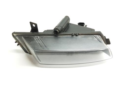 Used Right front fog light BMW 1 (E87) 118 d (143 hp) 24823651
